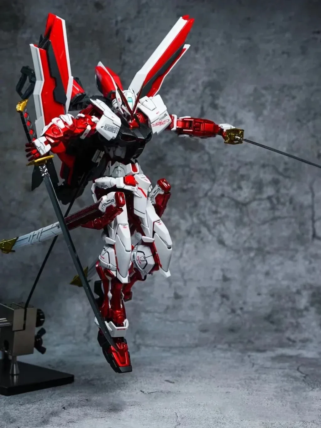 kf Sdcdbfc5d0d2748c58cab2aaf0cf3aa28z - Gundam Figure